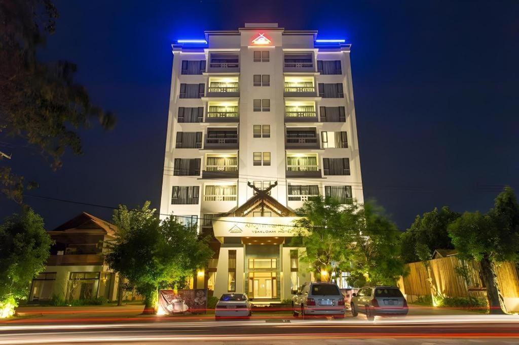 Yeak Loam Hotel Banlung Bagian luar foto
