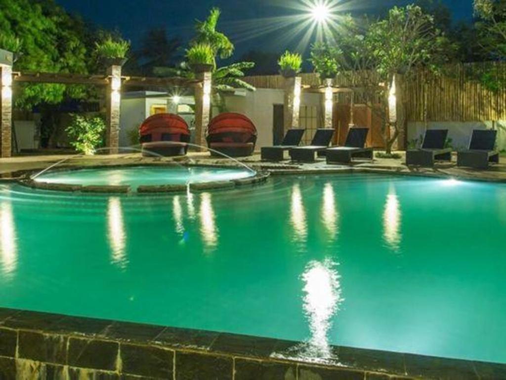 Yeak Loam Hotel Banlung Bagian luar foto